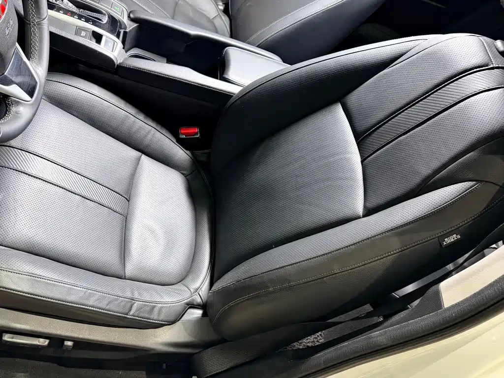 Honda Civic — миниатюра 13