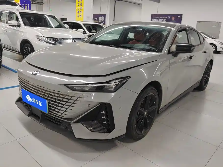 Changan UNI-V iDD