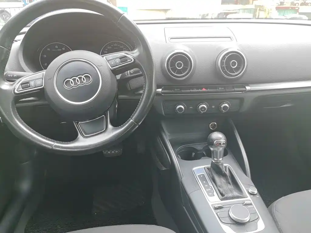 Audi A3 — миниатюра 10