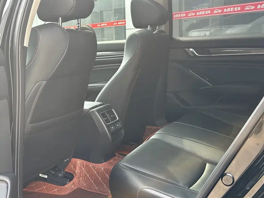 Honda Accord — миниатюра 6
