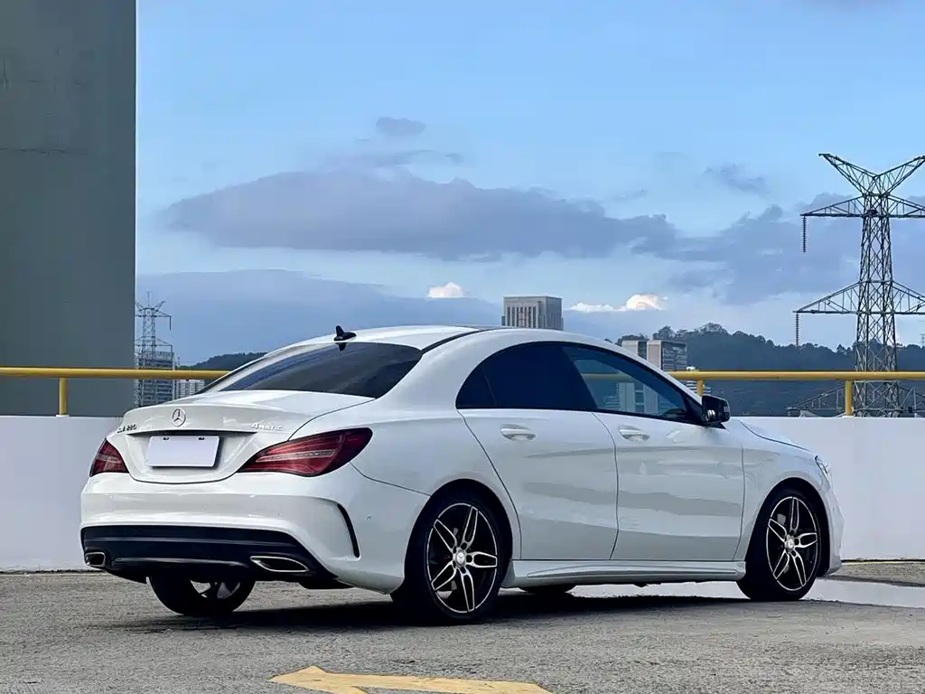 Mercedes-Benz CLA 2016 CLA 220 4MATIC