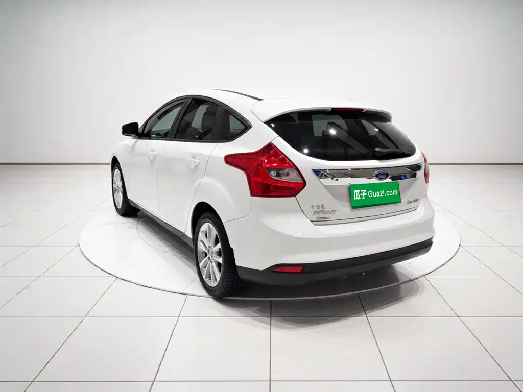 Ford Focus — миниатюра 4