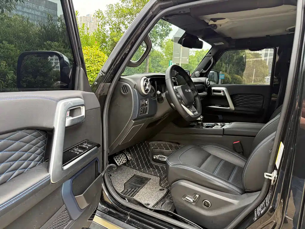 BAIC BJ40 2023 2.0T AT