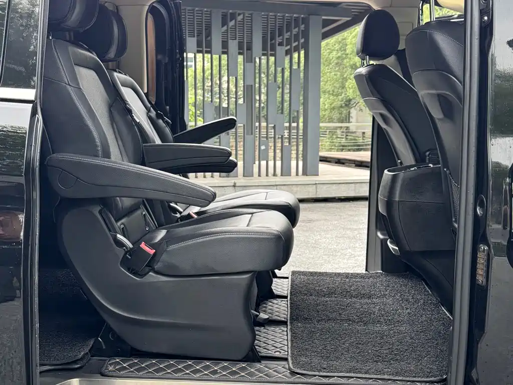 Mercedes-Benz Vito — миниатюра 10