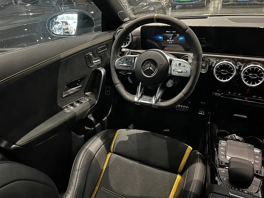 Mercedes-Benz CLA AMG — миниатюра 12