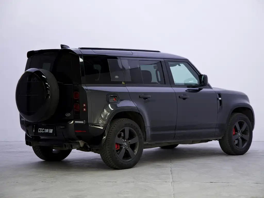 Land Rover Defender — миниатюра 7
