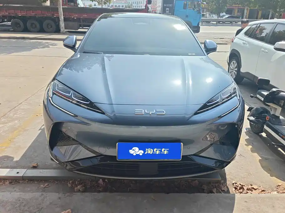 BYD Sealion 07 EV — миниатюра 2