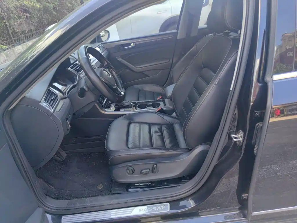 Volkswagen Passat — миниатюра 8