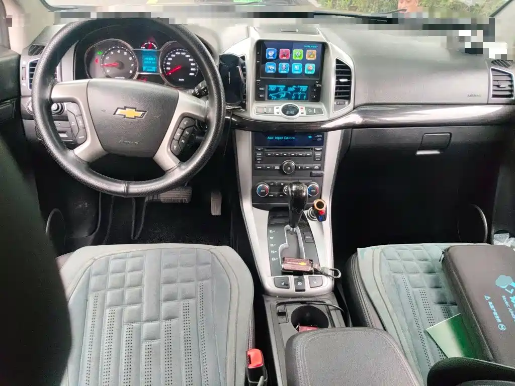 Chevrolet Captiva — миниатюра 10