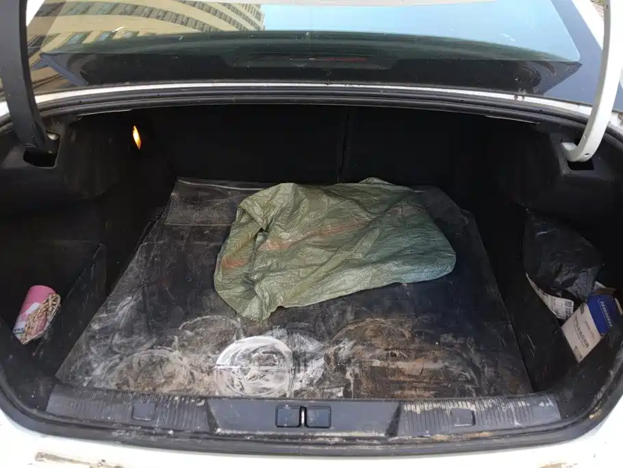 Citroen C4L — миниатюра 4
