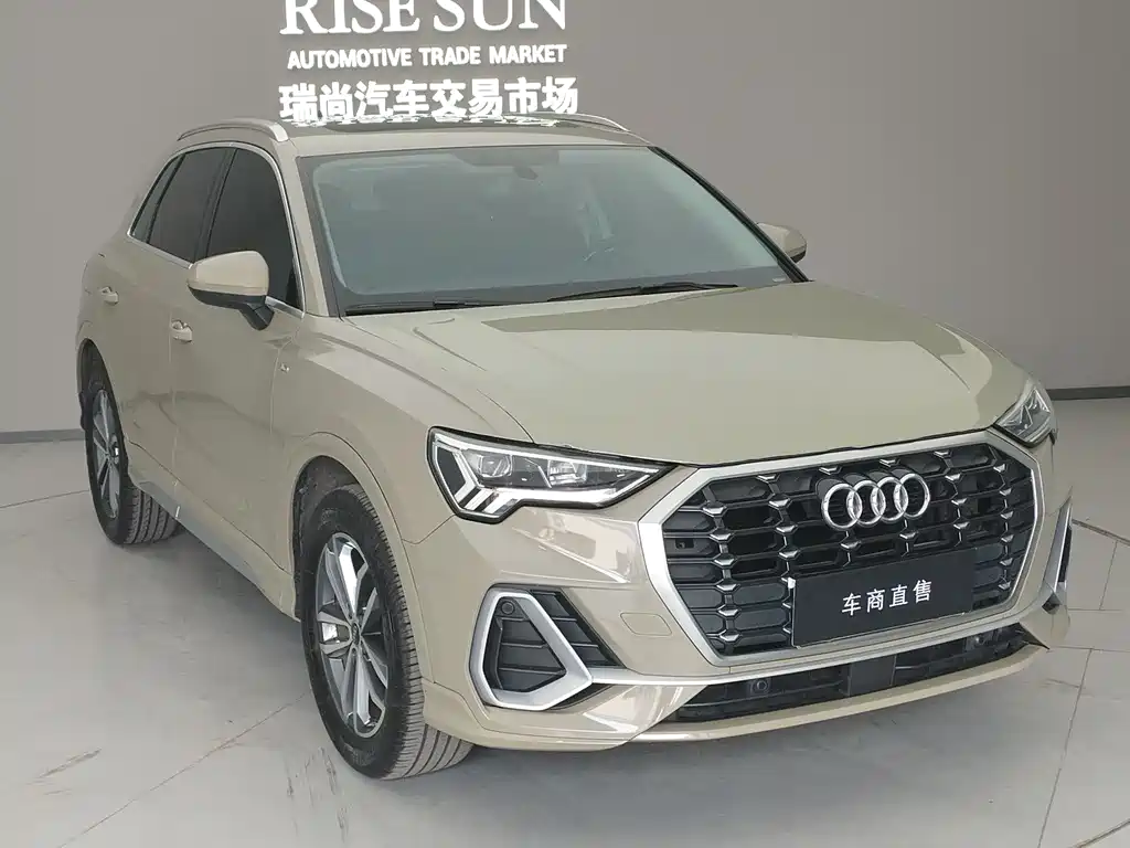 Audi Q3 2021 35 TFSI