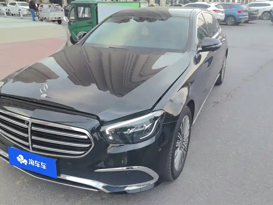 Mercedes-Benz E-Class 2023