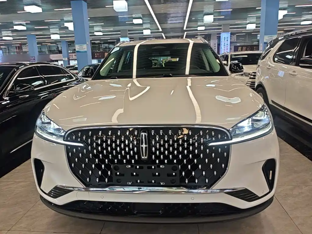 Lincoln Aviator — миниатюра 3