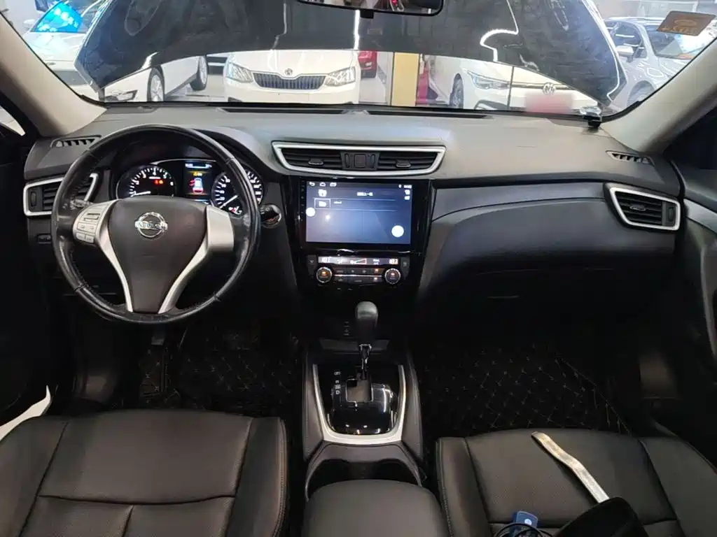 Nissan X-Trail — миниатюра 10