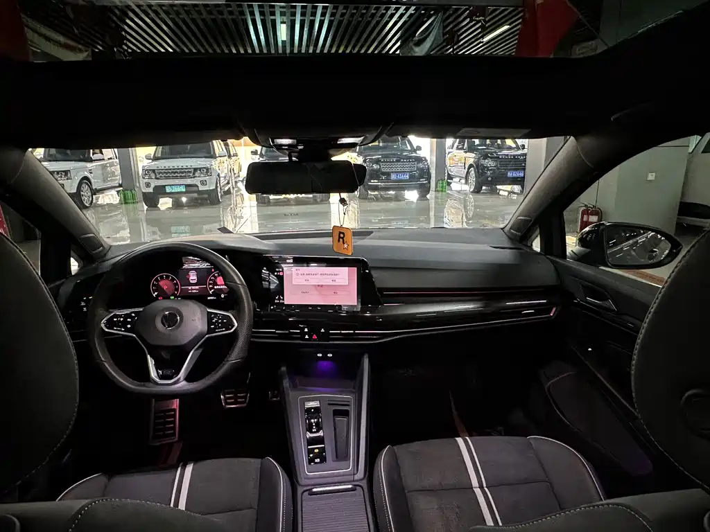 Volkswagen Golf — миниатюра 8