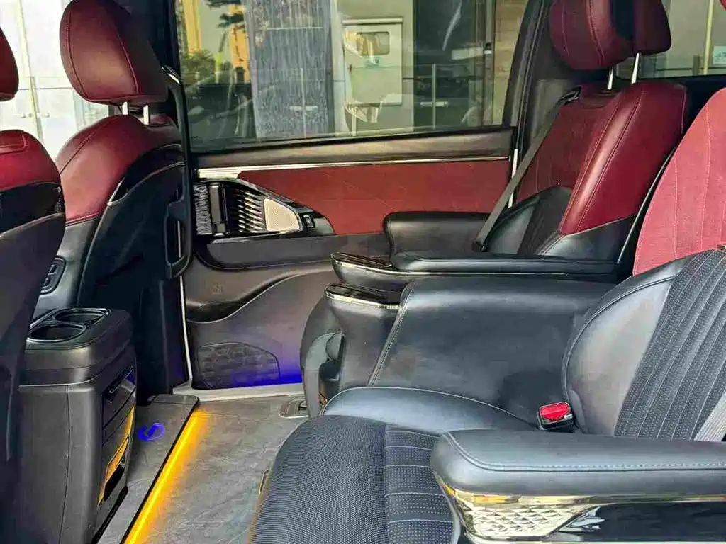 GAC Motor Trumpchi M8 — миниатюра 10