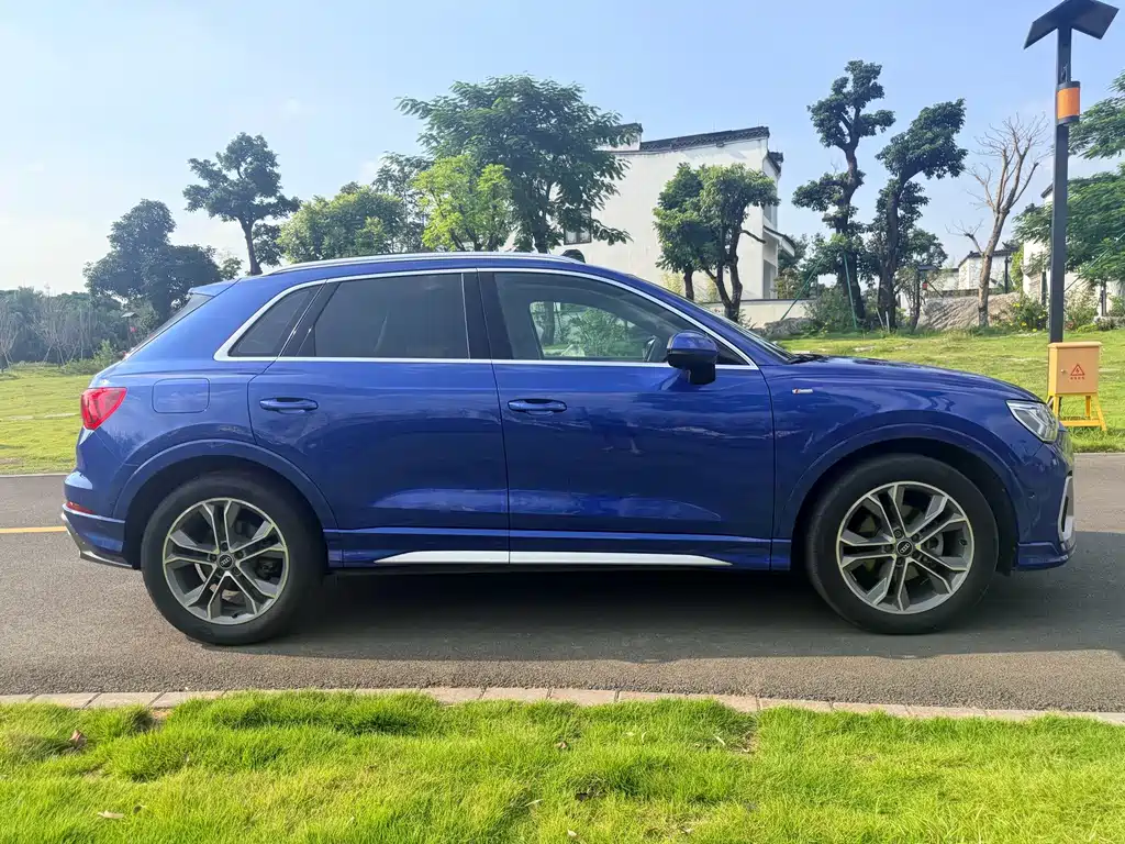 Audi Q3 — миниатюра 4