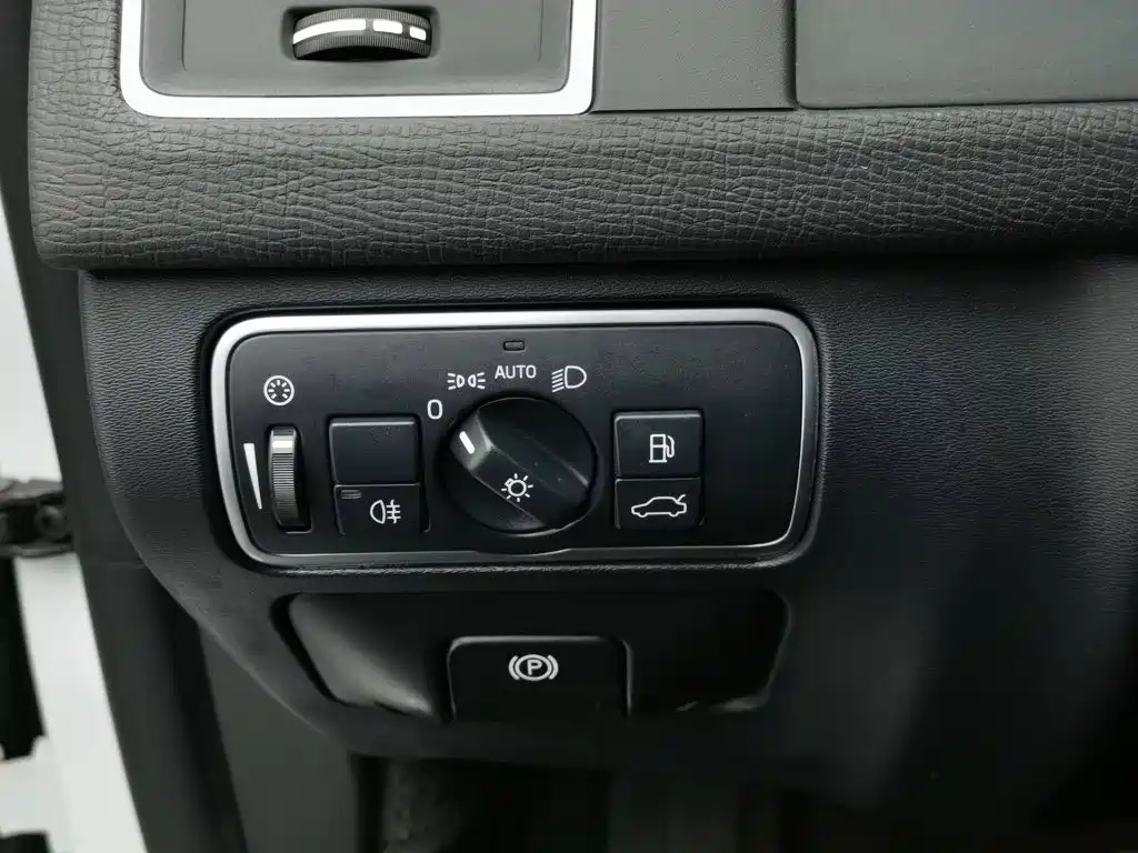 Volvo XC60 — миниатюра 21