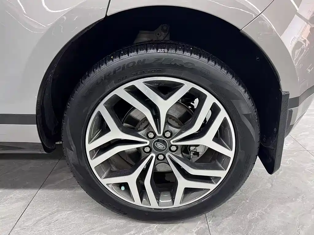Land Rover Evoque — миниатюра 25