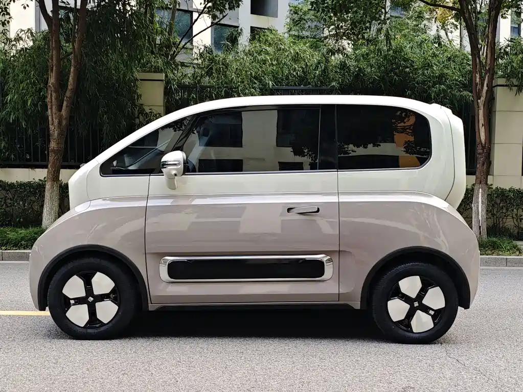 Baojun KiWi EV — миниатюра 2