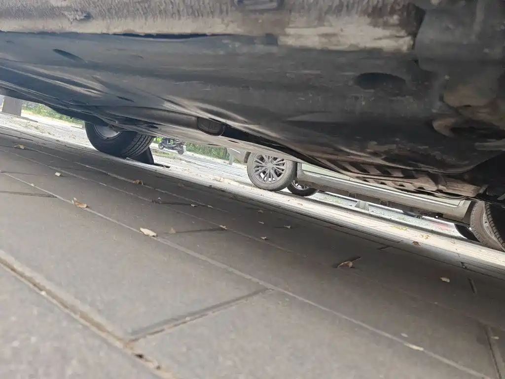 Volkswagen Tiguan L — миниатюра 17