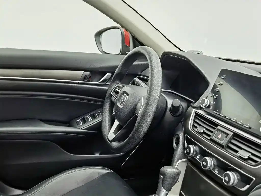 Honda Accord — миниатюра 22