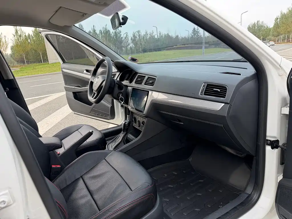 Volkswagen Gran Lavida — миниатюра 12