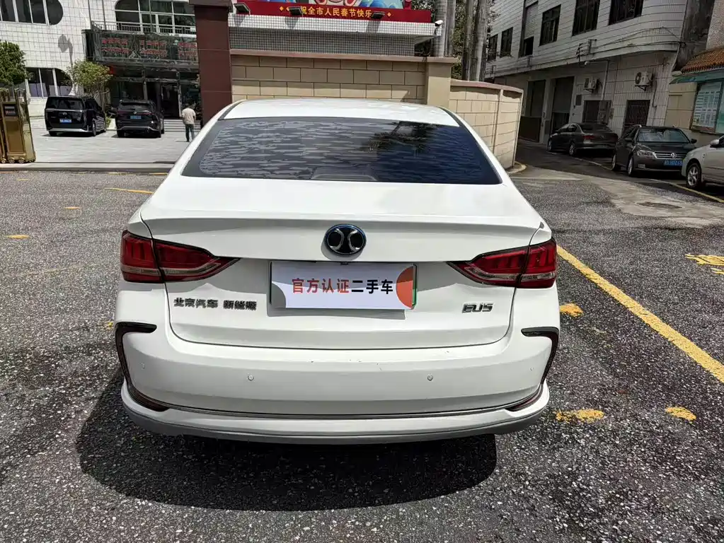 BAIC EU5 2018 R500