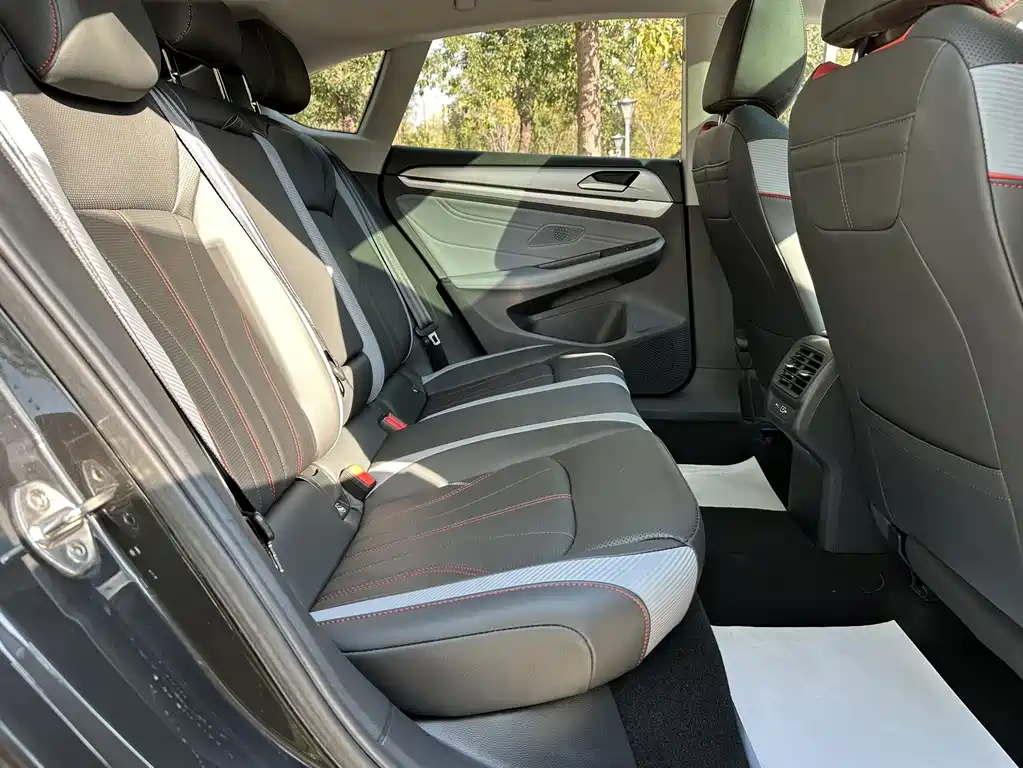 Volkswagen Lamando — миниатюра 21