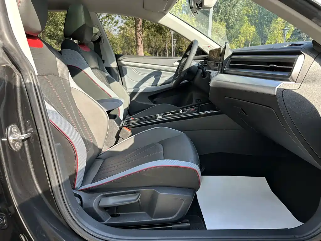 Volkswagen Lamando — миниатюра 22