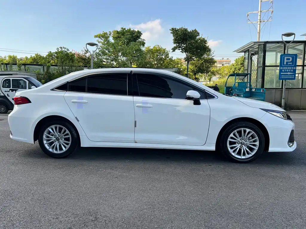 Toyota Allion — миниатюра 24