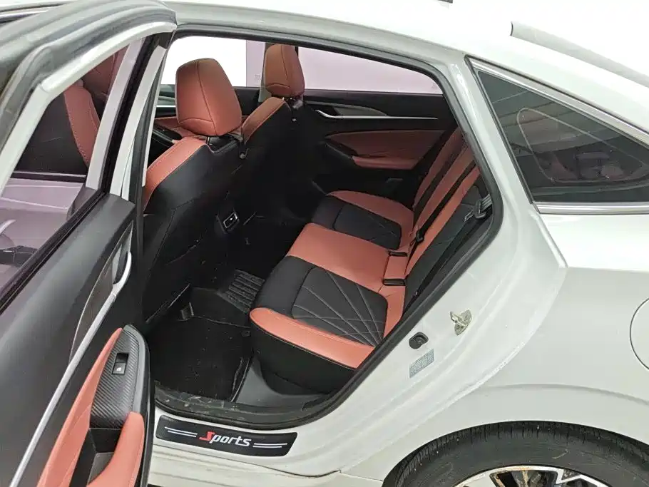 Changan Eado — миниатюра 11