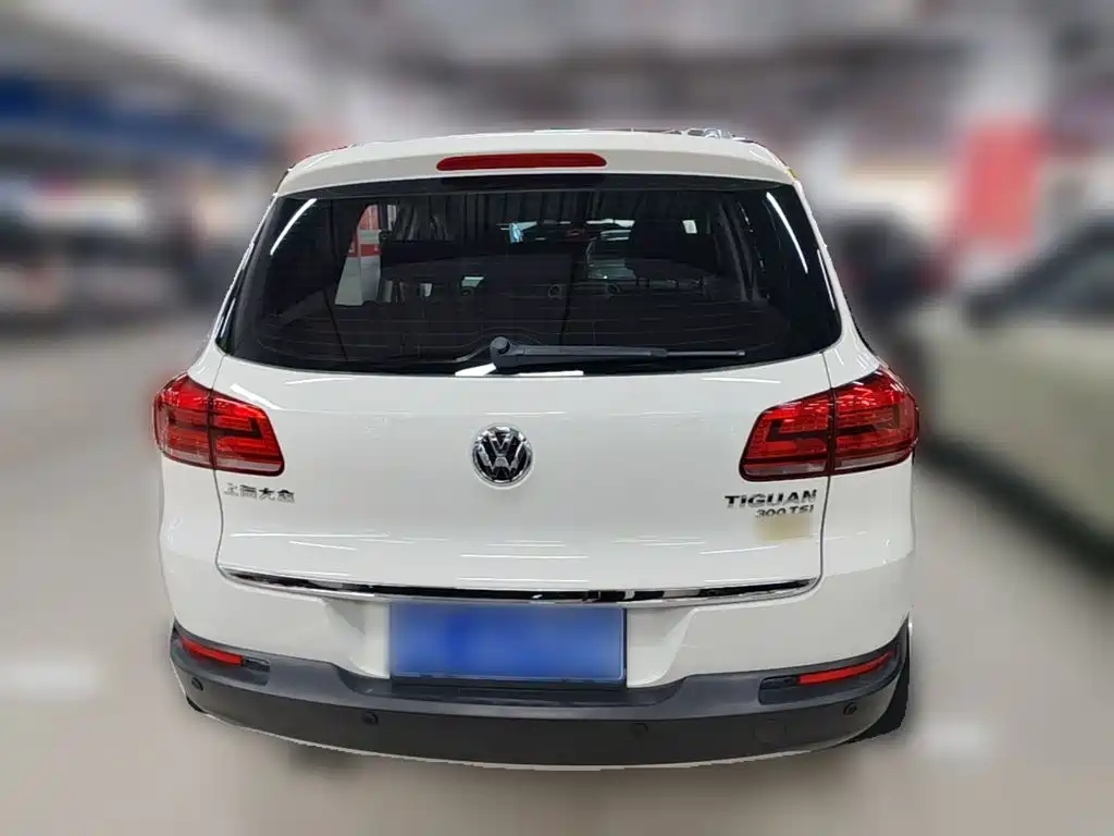 Volkswagen Tiguan — миниатюра 8
