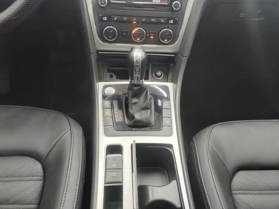 Volkswagen Passat — миниатюра 16