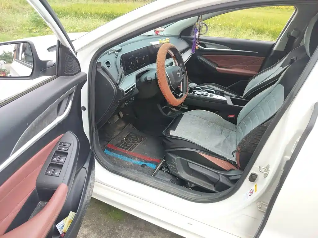 Changan Eado — миниатюра 12