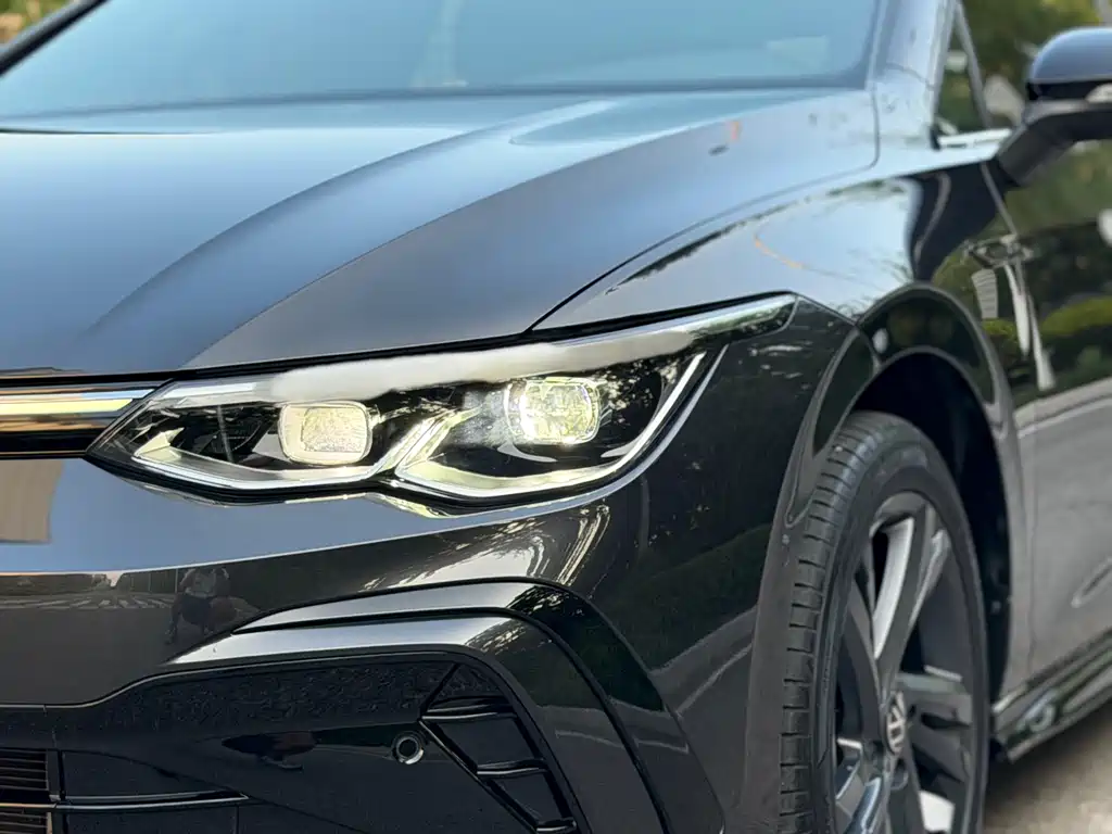Volkswagen Golf — миниатюра 15