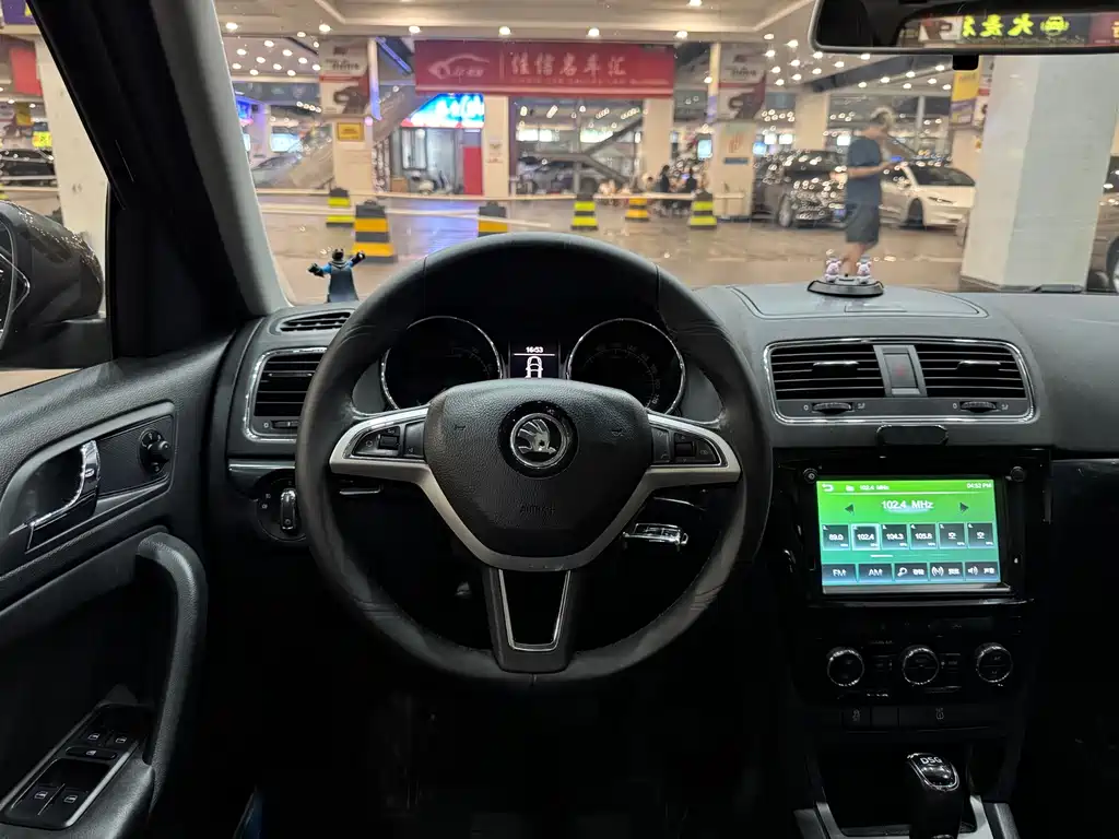 Skoda Yeti — миниатюра 24