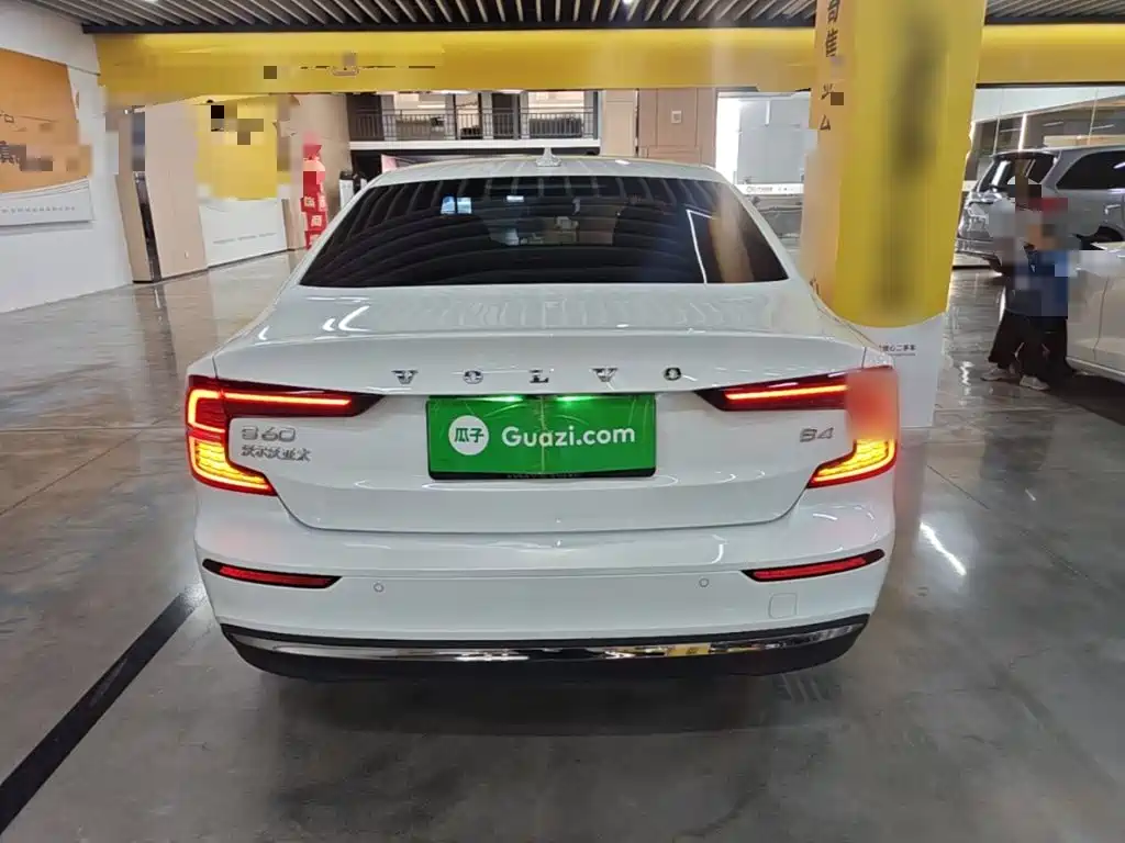 Volvo S60 — миниатюра 6