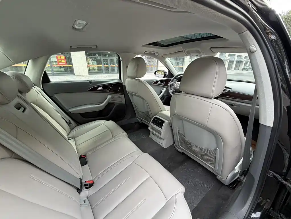 Audi A6L — миниатюра 12