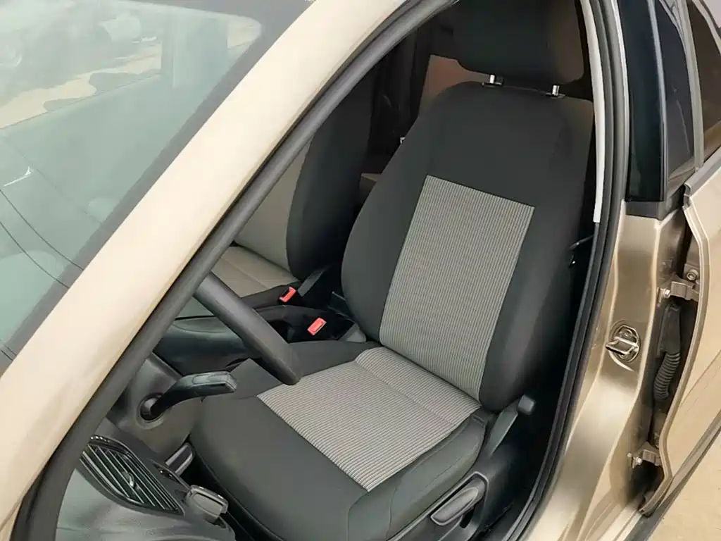 Volkswagen Polo — миниатюра 15