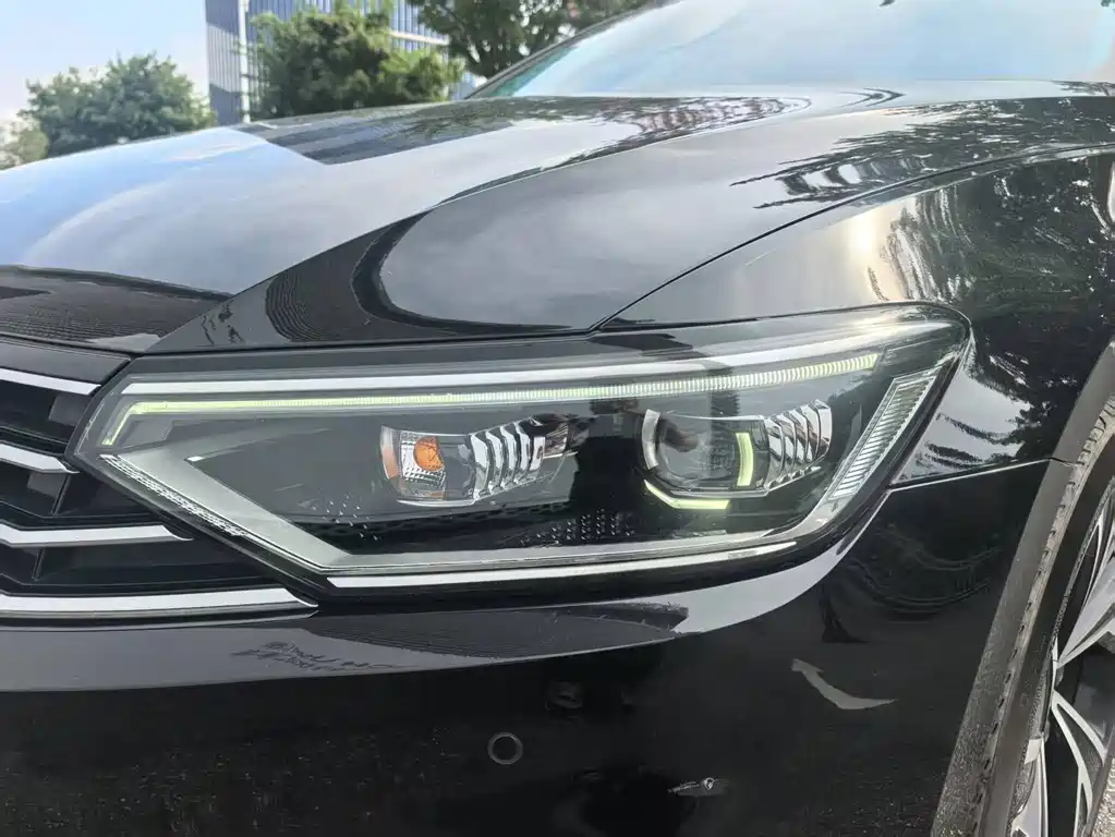Volkswagen Magotan — миниатюра 6
