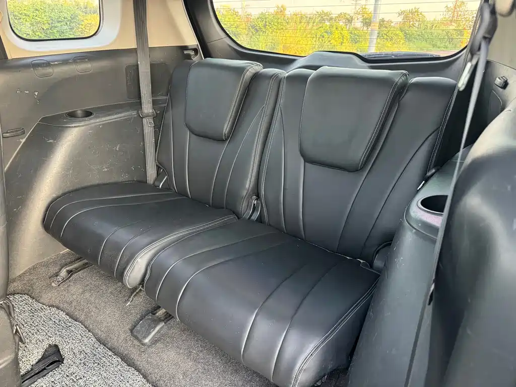Mazda 5 — миниатюра 9