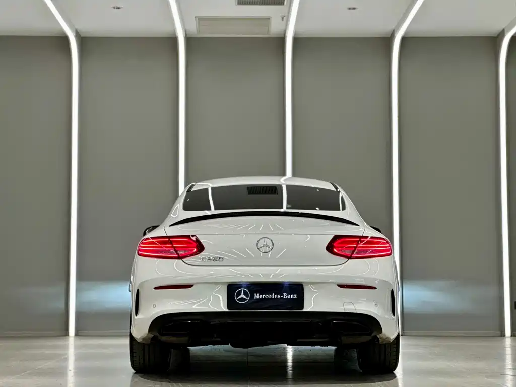 Mercedes-Benz C-Class (Import) — миниатюра 10