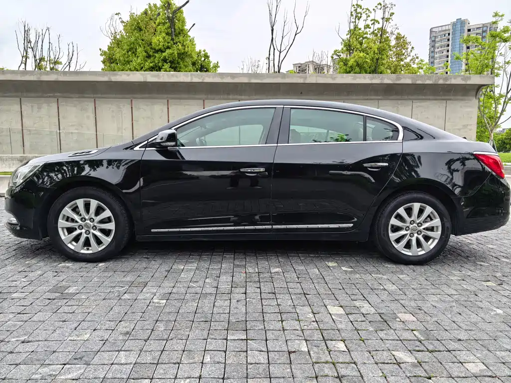 Buick LaCrosse 2.4L SIDI Leading Comfort Type, фото 8