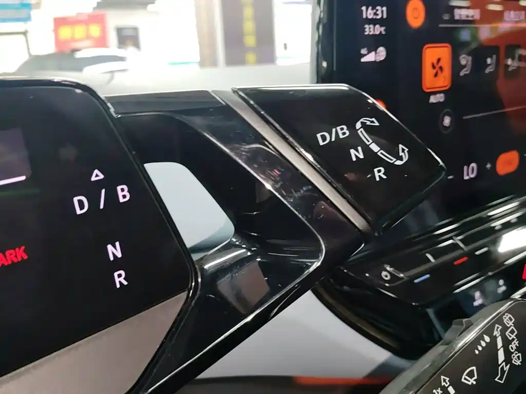 Volkswagen ID.4 X — миниатюра 14