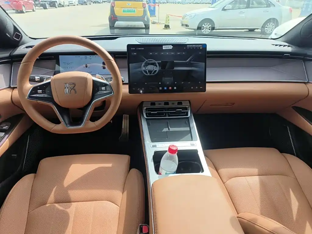 BYD Han L — миниатюра 10