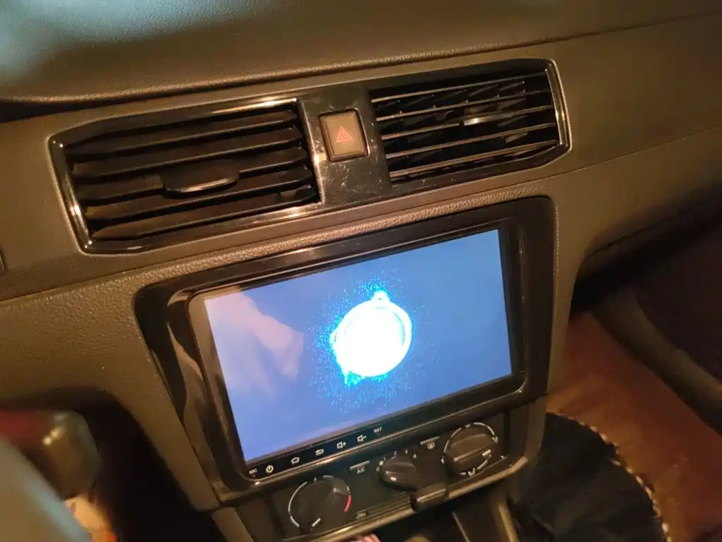 Volkswagen Santana — миниатюра 9