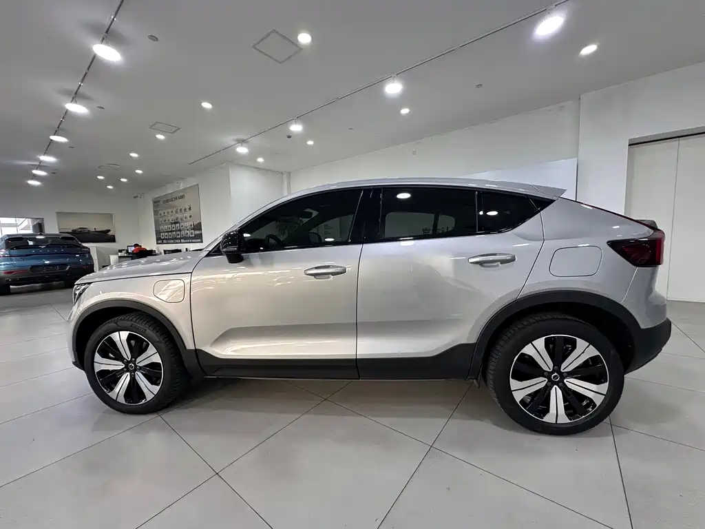 Volvo C40 — миниатюра 8