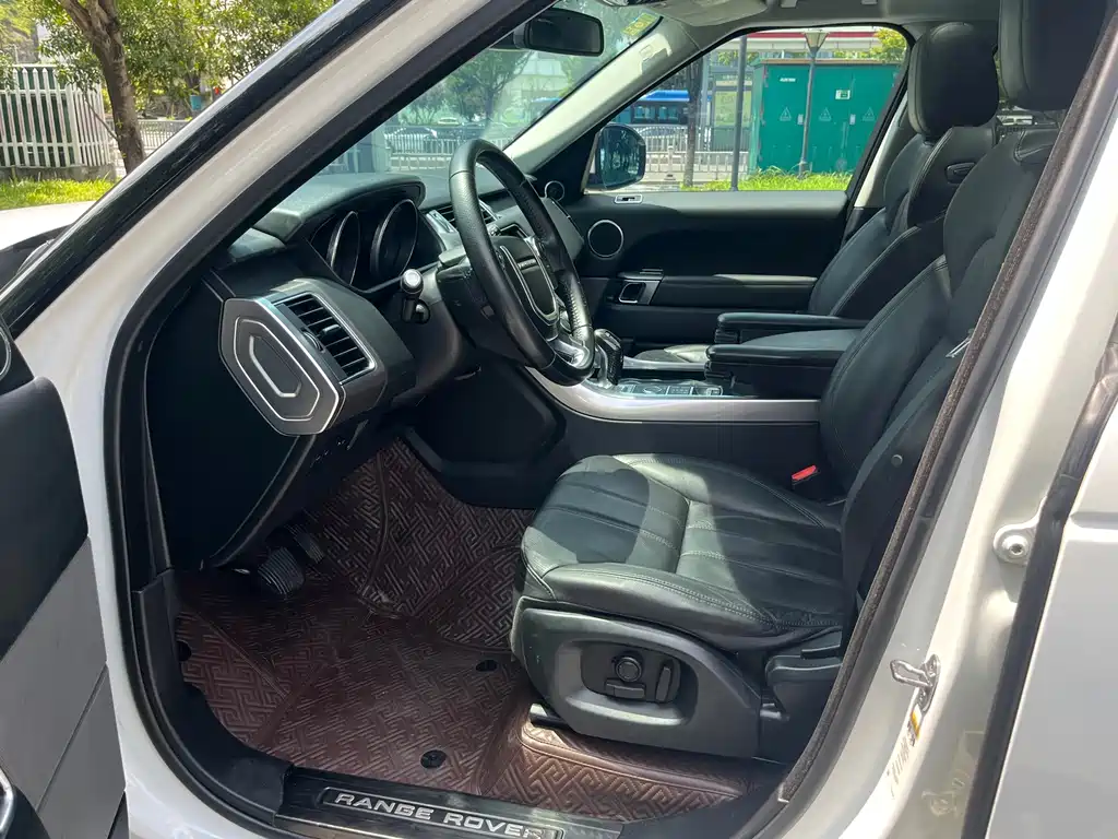 Land Rover Sport — миниатюра 7