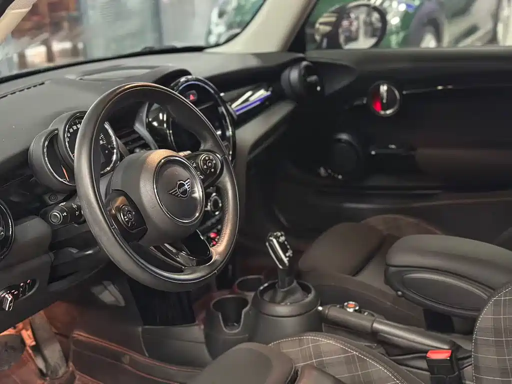 MINI Mini — миниатюра 7